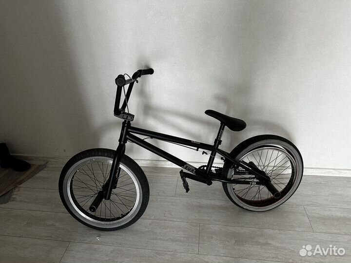 Трюковой велосипед bmx