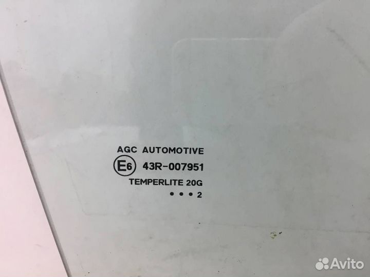 Стекло двери передней правой Mitsubishi Outlander