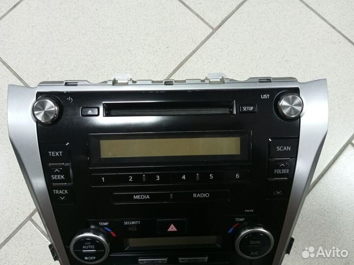 Магнитола штатная Toyota Camry 50