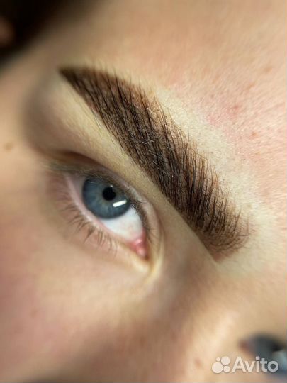 Перманентный макияж бровей губ и век татуаж