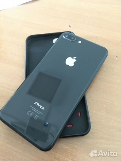 iPhone 8 Plus, 64 ГБ