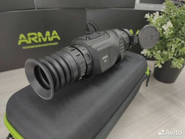 Тепловизор с дальномером Arkon Arma LR35L