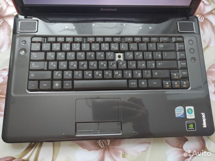 Ноутбук lenovo Y550