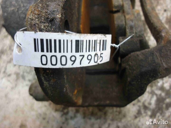 Суппорт передний правый Hyundai Tucson 2 LM