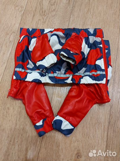 Комбинезон для маленькой собаки