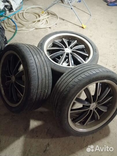 Диски r18 5*114,3