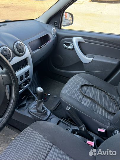 Renault Logan Люксовый салон