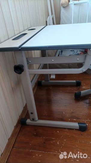 Растущая парта и стул Кантор (Чехия)