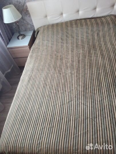 Комплект покрывало и шторы