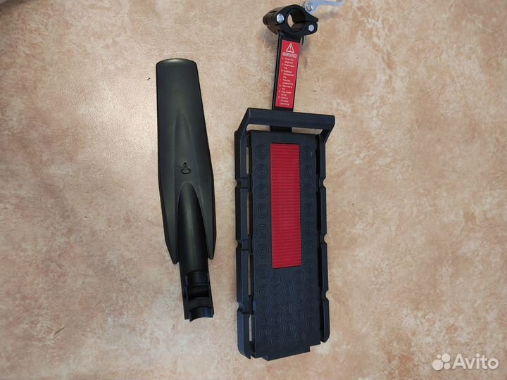 Багажник на велосипед с крылом