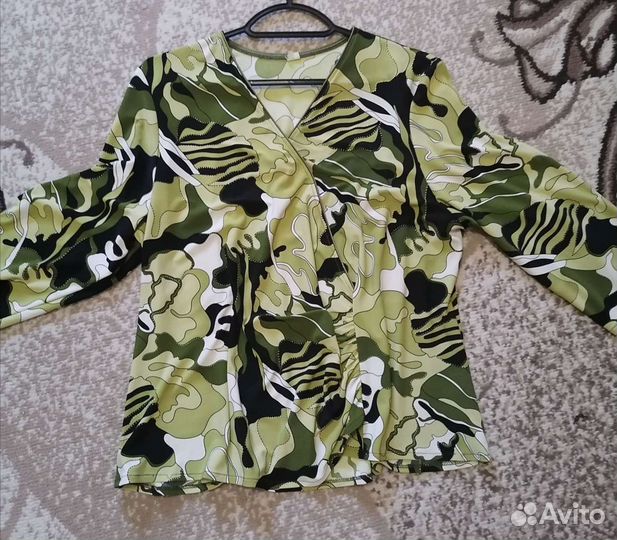 Костюм женский
