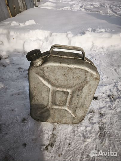 Канистра 20 литров