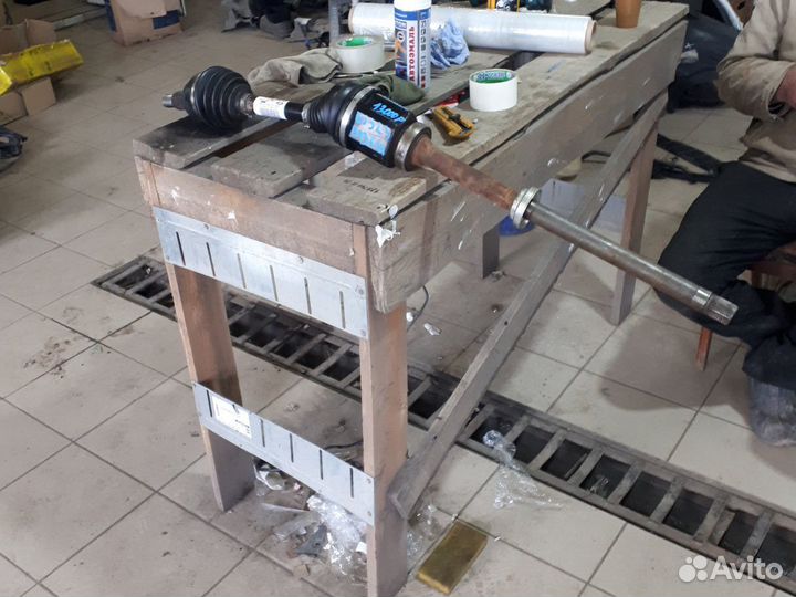 Привод правый Discovery Sport Evoque