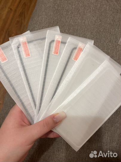 Новое защитное стекло на iPhone 7/se2020