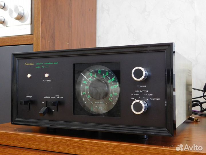 Тюнер Sansui TU-777