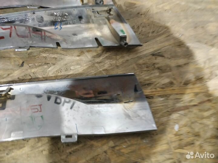 Xром решетки радиатора toyota Fortuner 2 (2015)