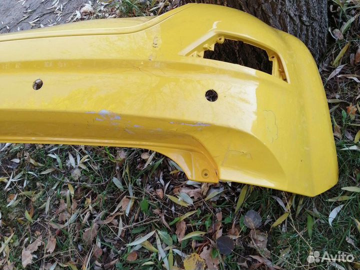 Продаю задний бампер для форд фокус 2