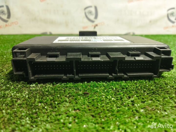 Блок комфорт Cadillac Escalade GMT800