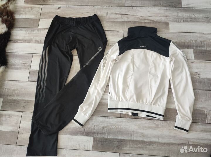 Спортивный костюм