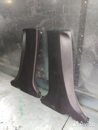 Обшивка накладка средней стойки Toyota Camry V40