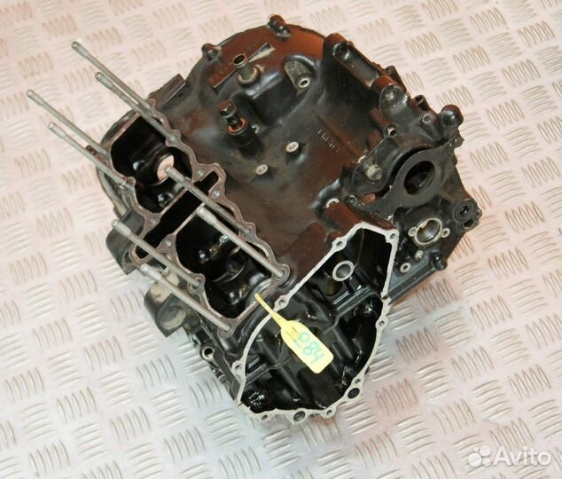 Картер (блок двс) Suzuki Bandit 400