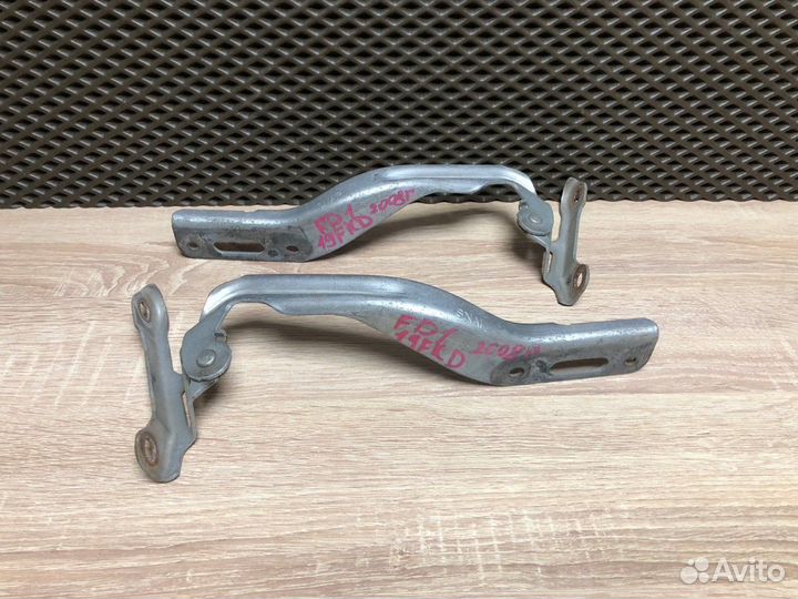 Петля капота Honda Civic FD 2008