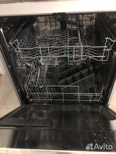 Посудомоечная машина Electrolux