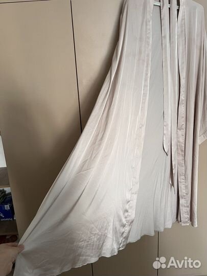 Атласный халат