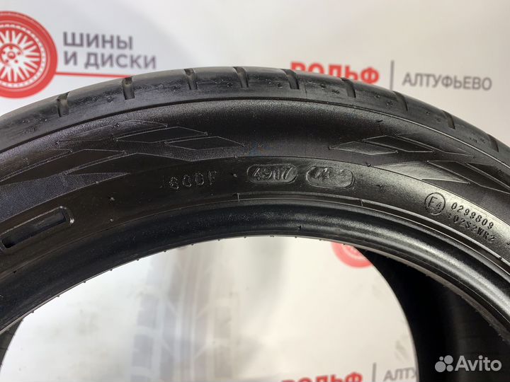 Nokian Tyres Hakka Black 2 225/45 R17 и 245/40 R17