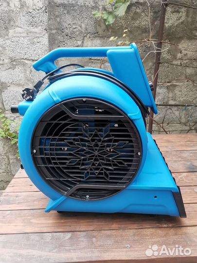 Фен для сушки ковров и мебели 750W Seilor