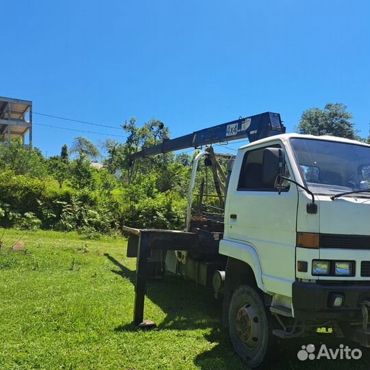 Isuzu Elf с КМУ, 1991