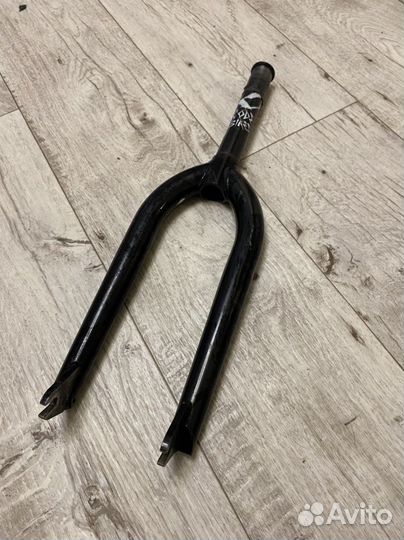 Продам вилку code Knife