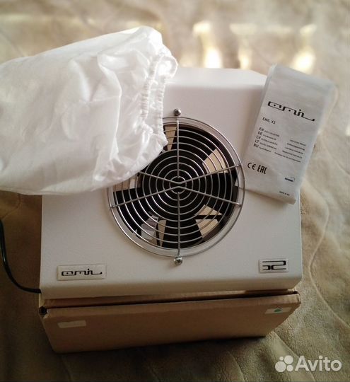 Вытяжка для маникюра