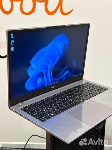 Ноутбук 17 дюймов core i7