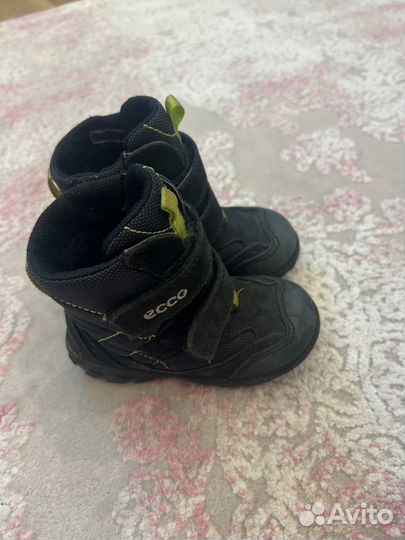 Зимние ботинки ecco 24
