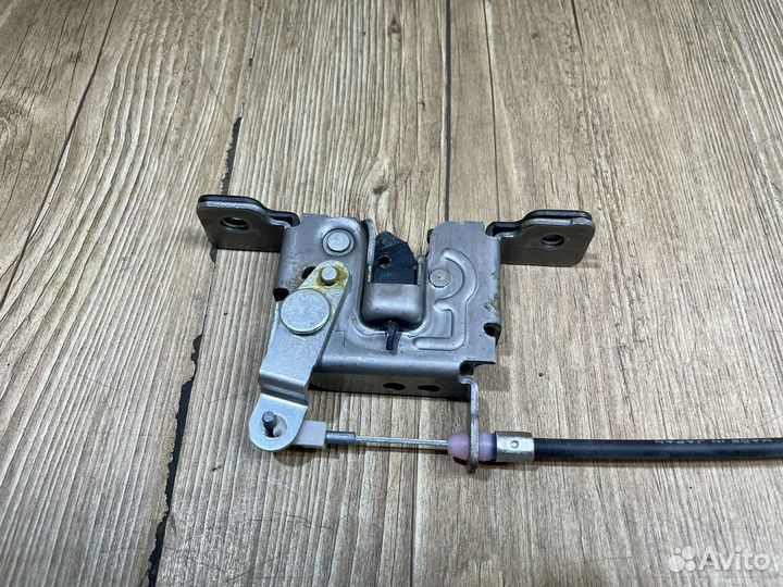 Замок сидения левый Honda Civic 4D 2005 - 2012г