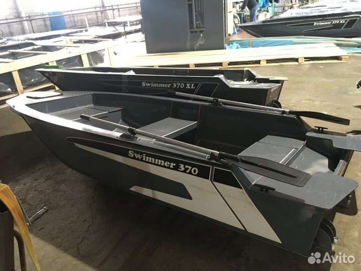 Лодка Swimmer 370