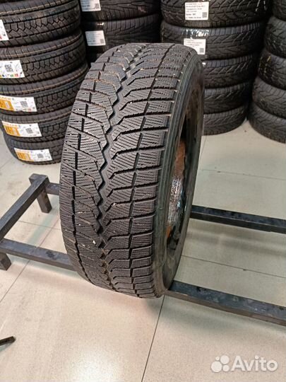 Vredestein Nord-Trac 2 215/60 R16 99T