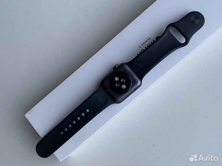 Часы apple watch 3 38 mm