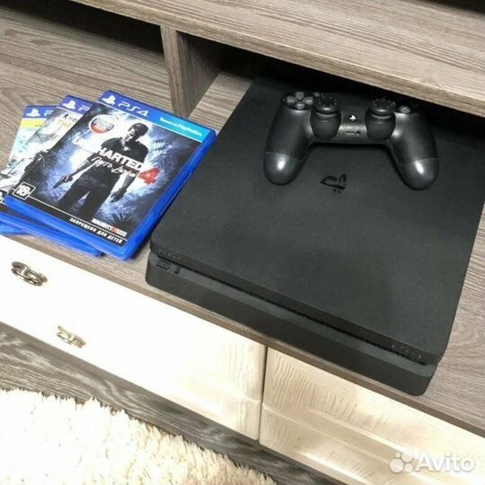 Sony playstation 4 PS4 slim 1tb