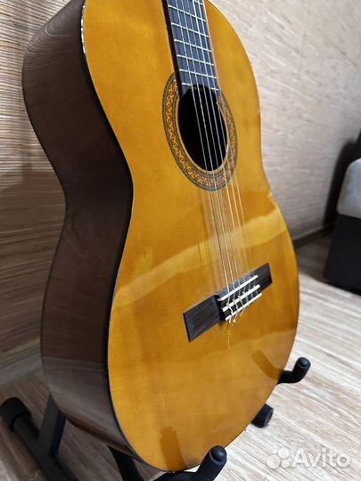 Гитара yamaha c40