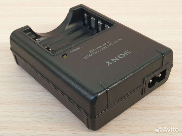 Зарядное устройство Сони, Sony BC - CS2B