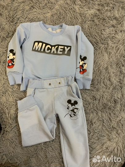 Костюм на мальчика 92