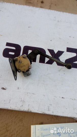 Датчик дорожного просвета Toyota Avensis II 2003