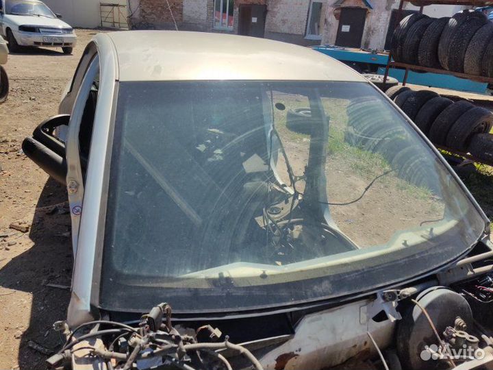 Лобовое стекло Volkswagen Passat B5 AGZ 1998