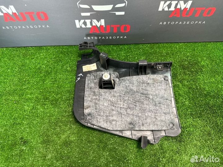Накладка порога малая правая Hyundai I30 Sw 1.6