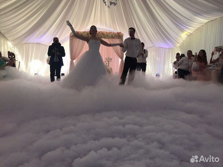 Тяжелый дым на первый танец