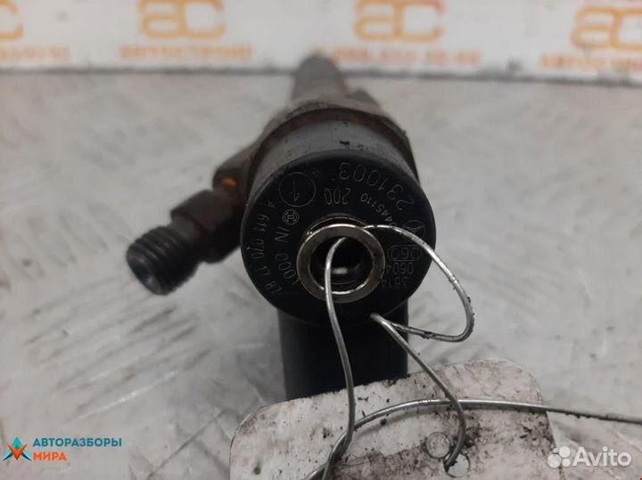 Форсунка Chrysler PT Cruiser 2005 68002136AA