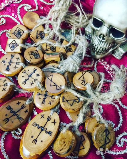 Гадание на картах, Выливание Воском