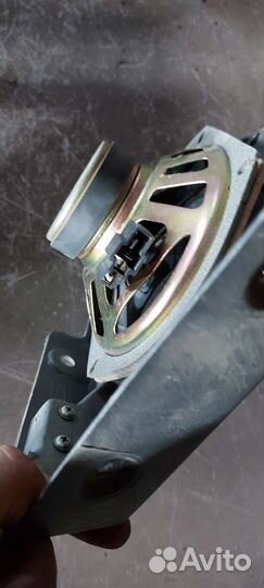 Динамик задний на Kia Shuma